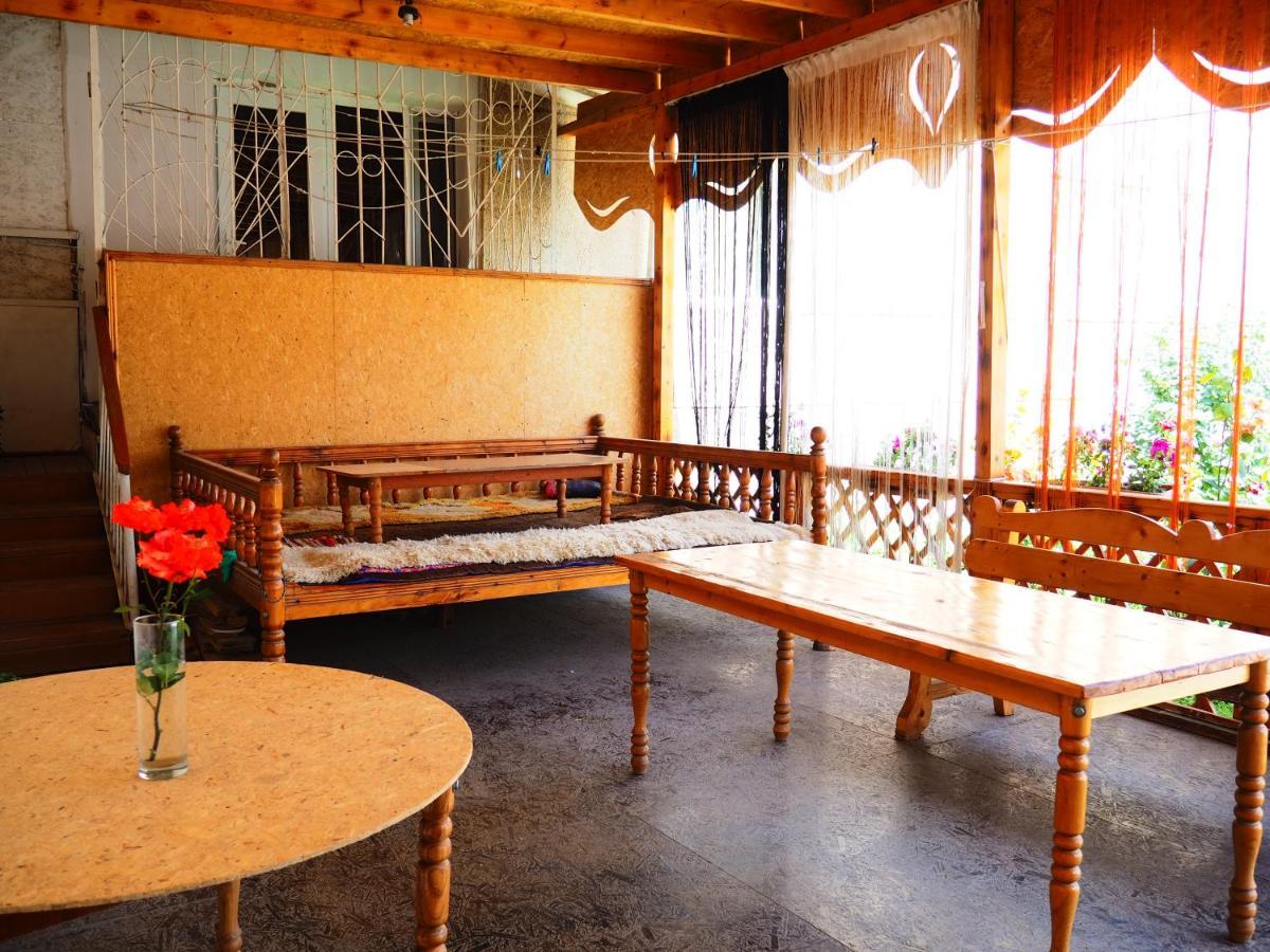 Baktygul Guesthouse Naryn Ngoại thất bức ảnh